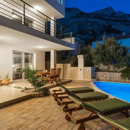 Ferienwohnung Mit Privat Pool Und Dachterrasse Mit Whirlpool Und Meerblick Apartment *